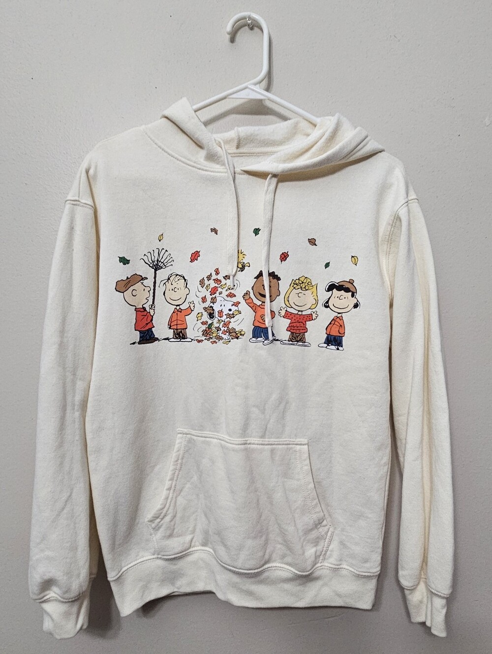Peanuts Women's Size XS Fall Hoodie
